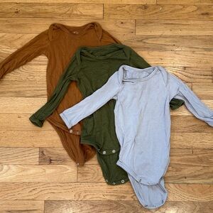 Kyte BABY Kids One Pieces Bodysuits in Brown, Green, and Gray
